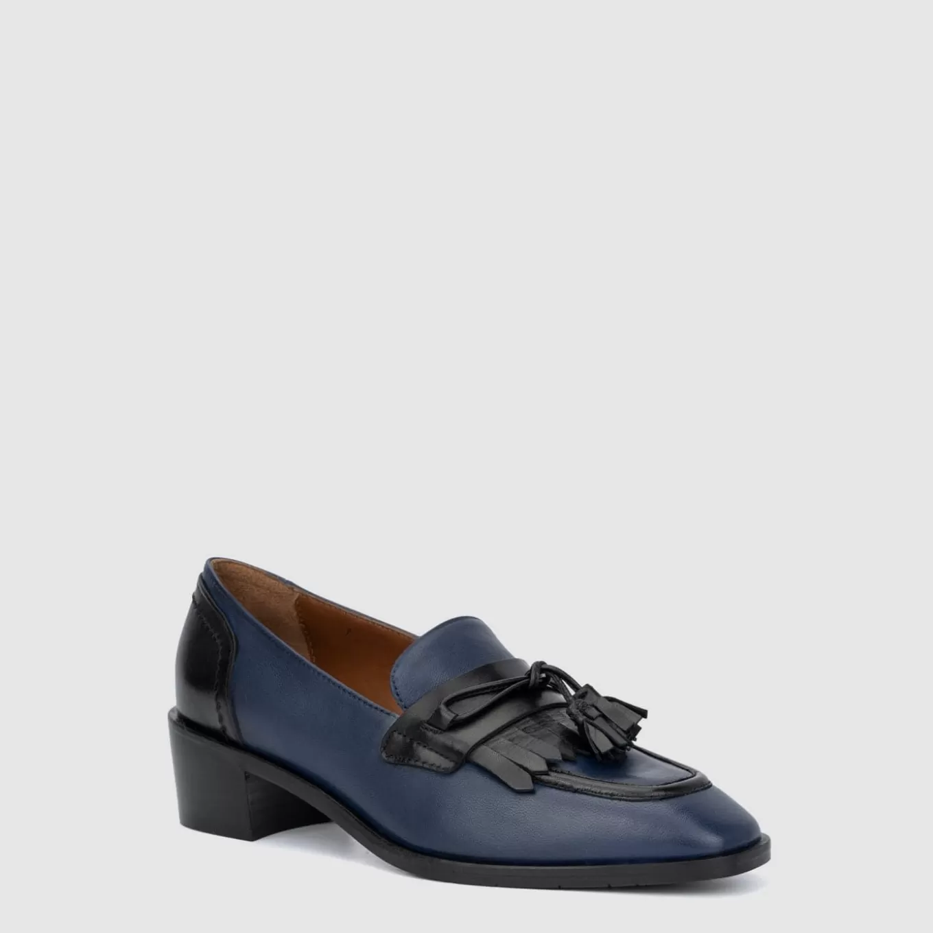 Flats | Women Aquatalia Rosella Marine/Black